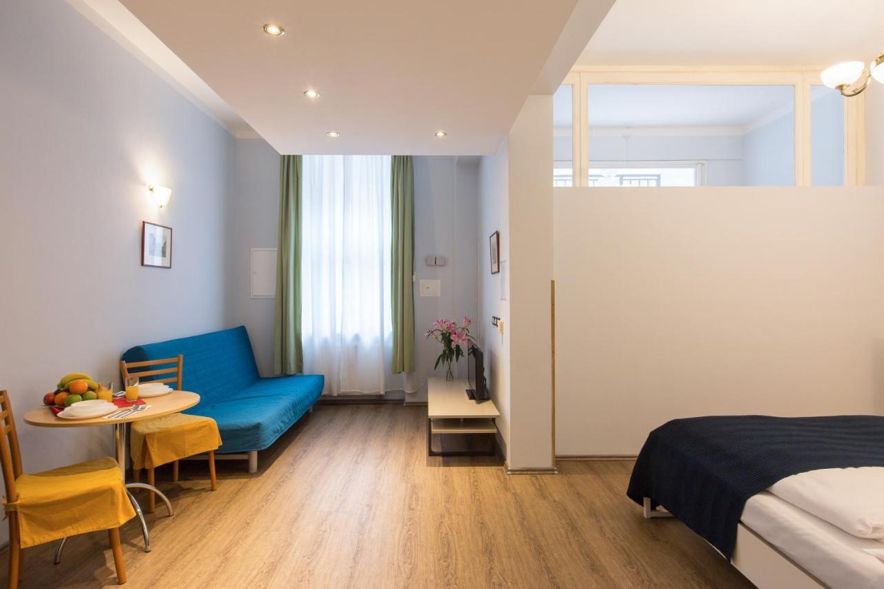 Duskova Apartments Praha Bagian luar foto