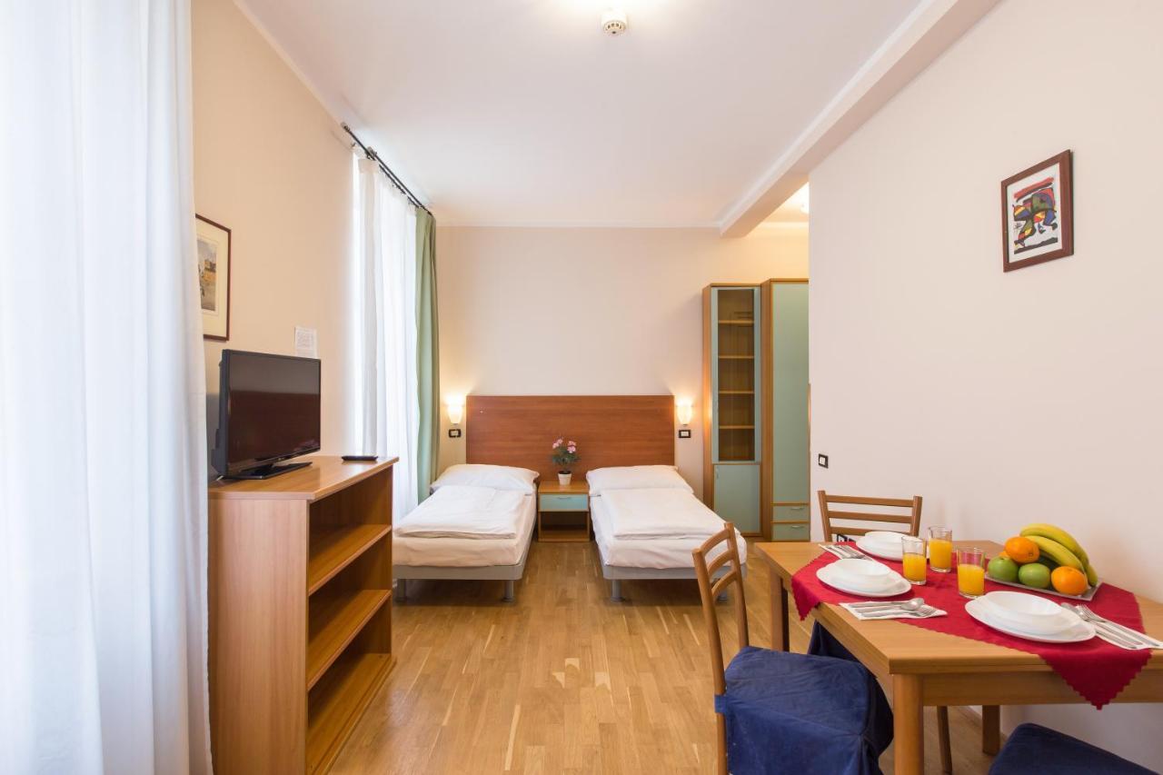 Duskova Apartments Praha Bagian luar foto