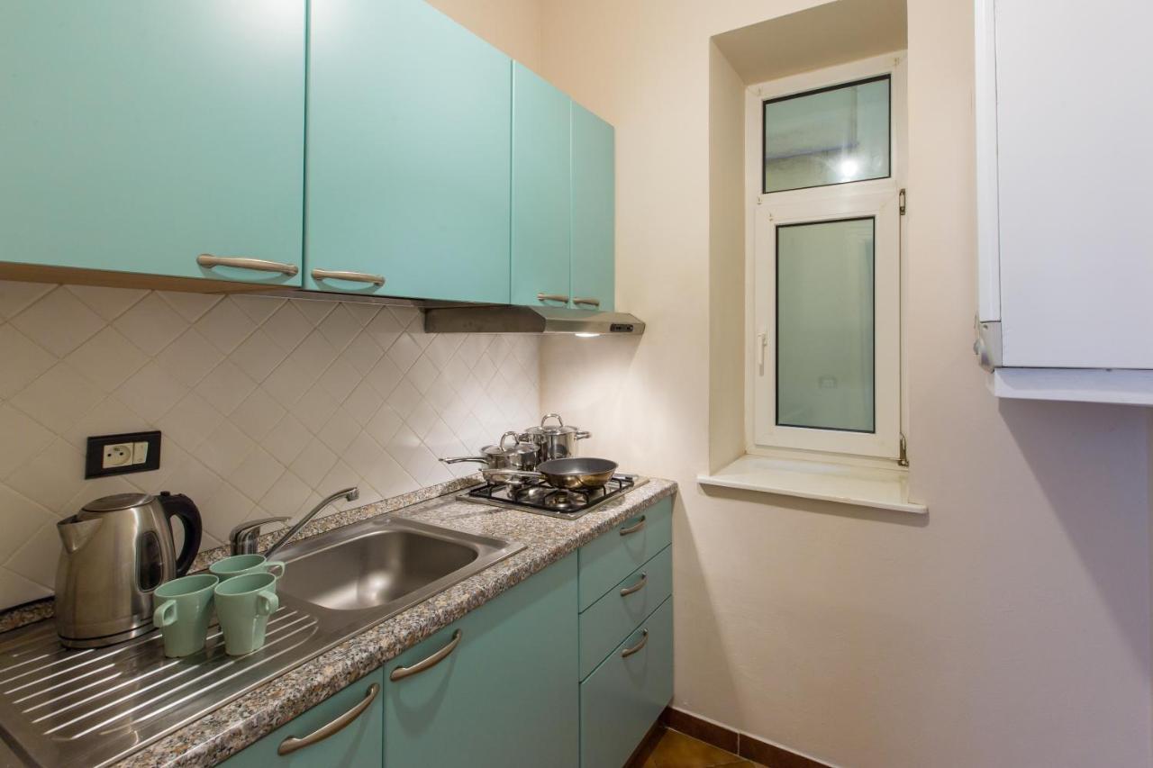 Duskova Apartments Praha Bagian luar foto