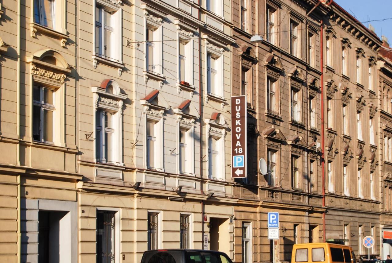 Duskova Apartments Praha Bagian luar foto